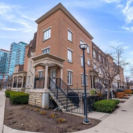 Liberty Village Townhouse Toronto Exterior photo